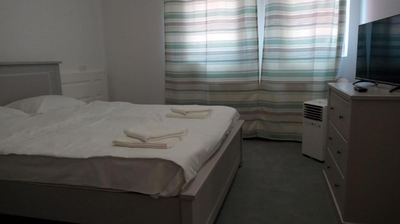 Hunedoara Sport Confort Hotel Zewnętrze zdjęcie